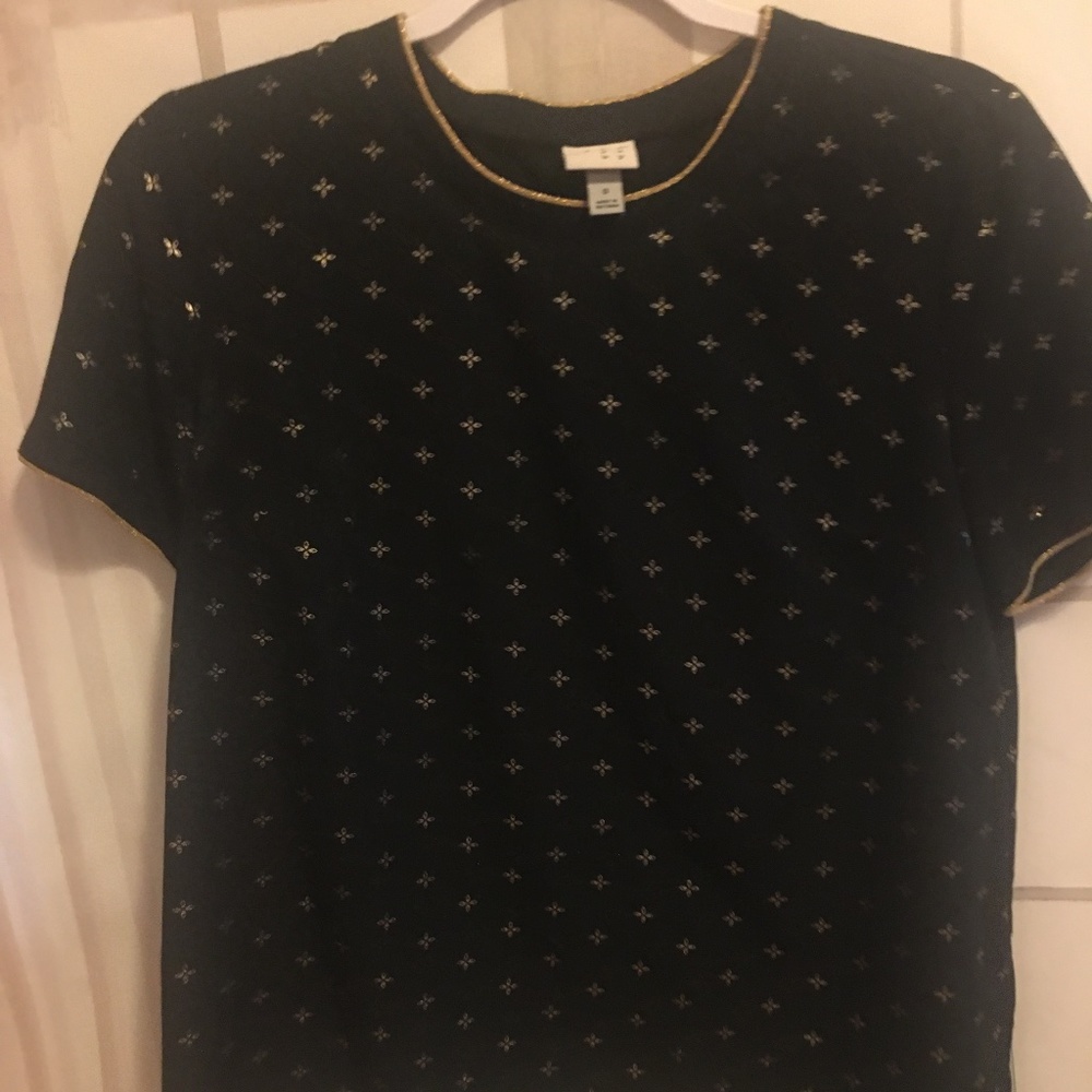 Small Black Short Sleeve Top